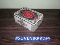 Узорная коробка с гибкими стенками 20*15*7 см серебро с красным