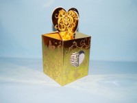 Коробка для кружки с вырезом "Сердце" ЗОЛОТО