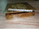 Деревянная коробка с гибкой крышкой с покрытием лака, 29*29*5 см