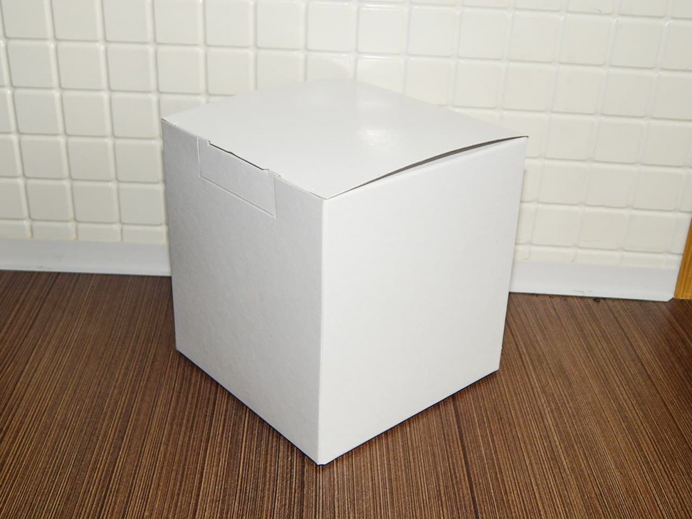Коробка для кружки белая